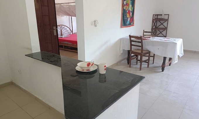 Mahajanga House | Spacious 5-bedroom building in wonderful Mahajanga with roof terrace and pool