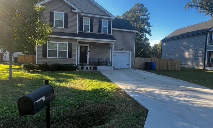 Chesapeake House | Spacious 5-bedroom house with AC, WiFi in delightful Chesapeake