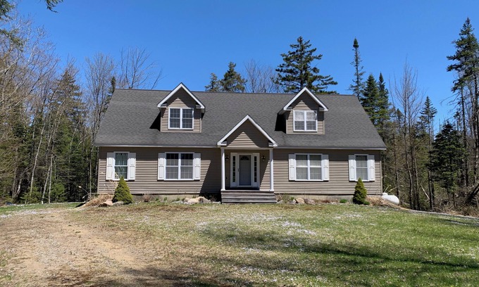 Speculator House | Spacious 5-bedroom house with AC, WiFi in phenomenal Speculator.