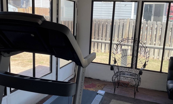 Green Valley Ranch House | Spacious 5-bedroom house with WiFi, fitness room in welcoming Denver