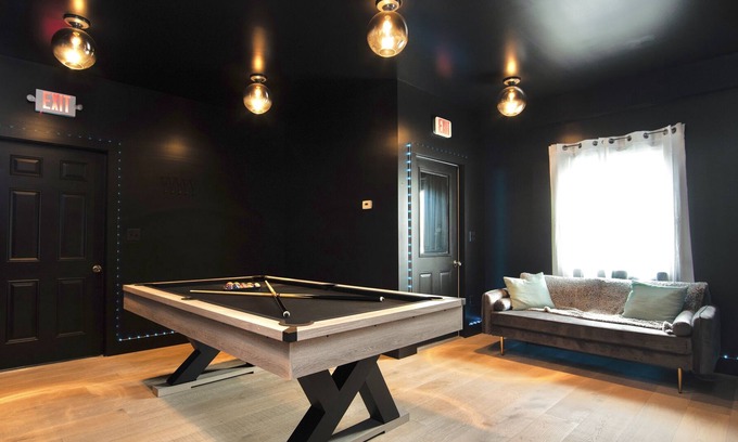 Plattsburgh House | Spacious 5 bedroom Modern Rental w/ POOL TABLE