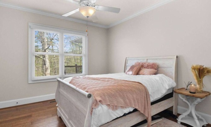 Ellijay House | Spacious 5-bedroom house with AC and WiFi in Ellijay and Talking Rock area