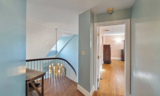 Redding Ridge Villa | Spacious 5-bedroom villa with WiFi and AC in charming Redding