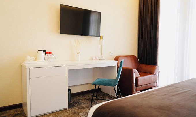 Tashkent Hotel | Spacious 51-bedroom hotel in awesome Tashkent with AC, fitness room, WiFi