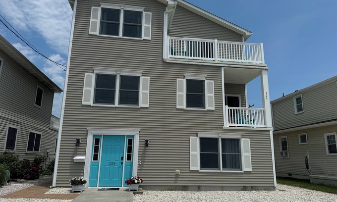Brigantine House | Spacious 5BR/3BA Beach Block Home – Steps to Sand & Perfect for Families!
