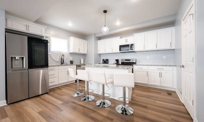 Mapleton/Fall Creek House | Spacious 5BR Retreat Close to Downtown Indy