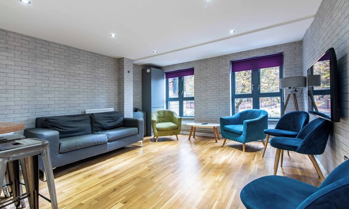 Nottingham City Centre Apartment | Spacious 6-Bed Apartment in City Centre