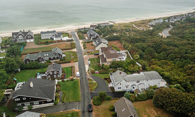 Silver Beach House | Spacious 6-bedroom house with WiFi and AC at Old Silver Beach in Falmouth