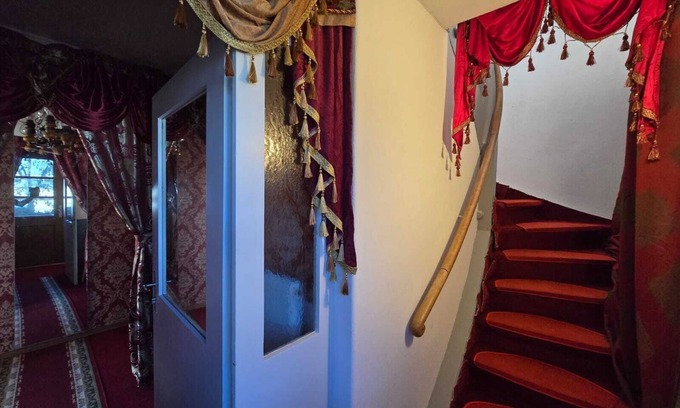 Bumpliz House | Spacious 6-bedroom house in terrific Bern with fitness room, WiFi
