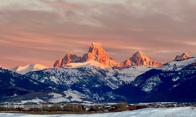 Driggs House | Spacious 6-bedroom house w/hot tub and Teton Views!