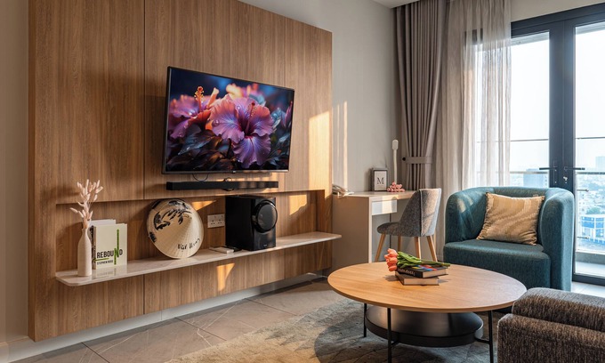 Ho Chi Minh City Apartment | Spacious 6-bedroom apartments in Saigon with Pool, Gym and Bathtub