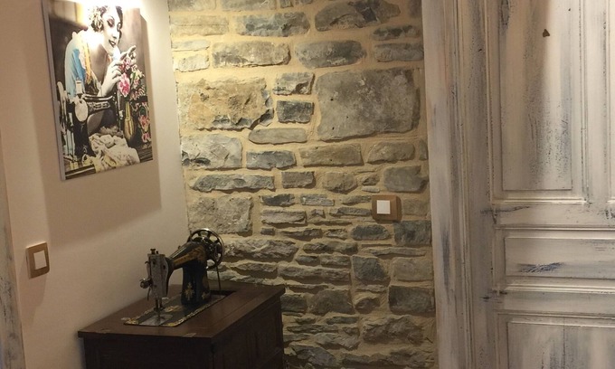 Senegue Apartment | Spacious 6-person apartment in village house close to skiing and hiking