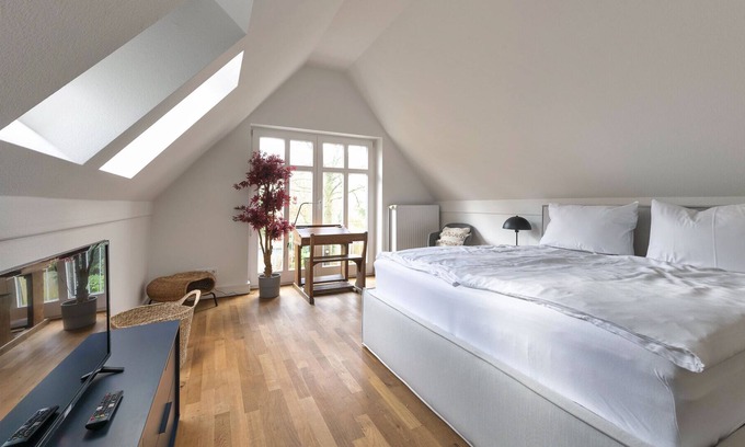Verden House | Spacious 6 Person130qm Family Suite - Self Check-in