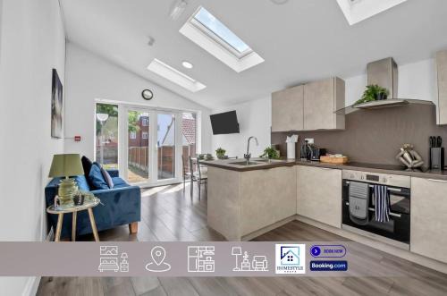 Ipswich Apartment | Spacious 6BDR House By Homestyles Hosts Short Lets & Serviced Accommodation Ipswich Near Town Centre With Free Parking