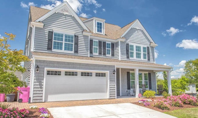 Murraysville House | Spacious 7-bedroom house with WiFi, fitness room in brilliant Wilmington