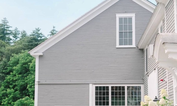 Boscawen House | Spacious 7-bedroom Historic Country Inn near Concord
