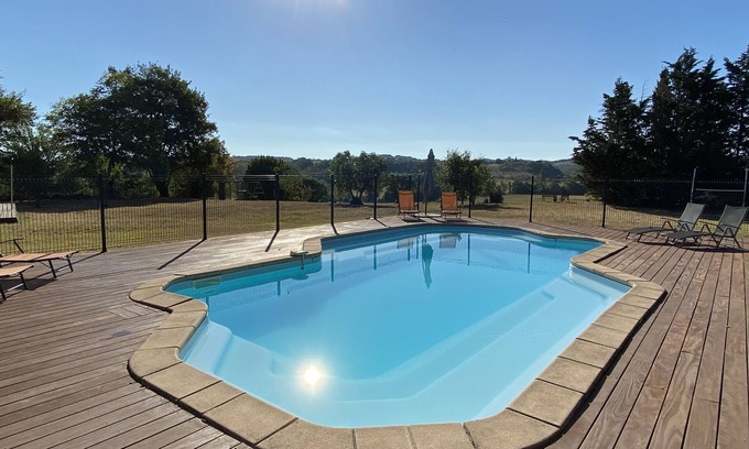 Lafage House | Spacious 7 bedroom house with two acres of gardens, outdoor pool and games room