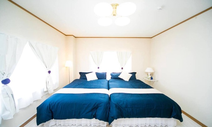 Awaji House | Spacious 7LDK for rent Accommodates 20 people has a large terrace and is available for BBQ Shizuk/Awaji Hyōgo