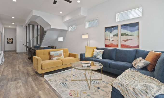 Washington Ave./ Memorial Park House | Spacious 8 Bedroom 8 Bathroom Home in Central Houston!