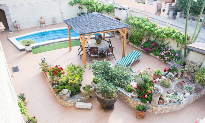 Castello d'Empuries Apartment | Spacious and bright apartment on the Costa Brava, landscape of the painter S. Dalí