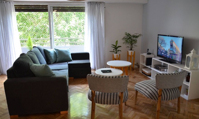 Belgrano Apartment | Spacious and bright 2 bedroom, 4 room apartment in Belgrano