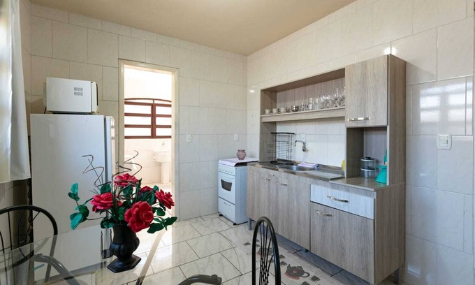 Santa Rita House | Spacious and cozy top floor house in a great location.