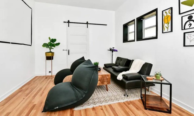 Fairvilla House | Spacious and cozy housing with modern design
