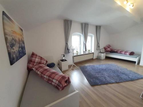 Lollar Apartment | Spacious Apartment for Traveler and Fitter