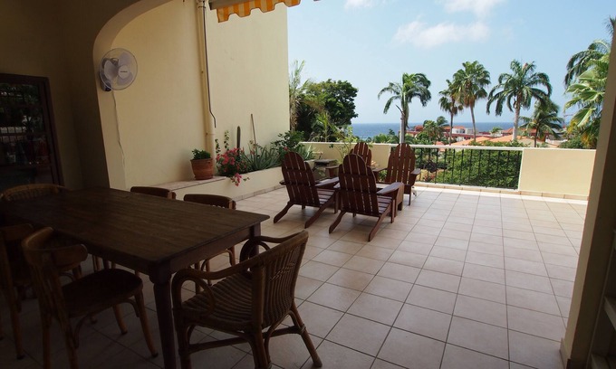 Piscadera Apartment | Spacious apartment in the exclusive Royal Palm Resort, ocean view