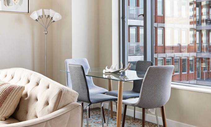 Back Bay Apartment | Spacious apartment in back bay heart amazing view