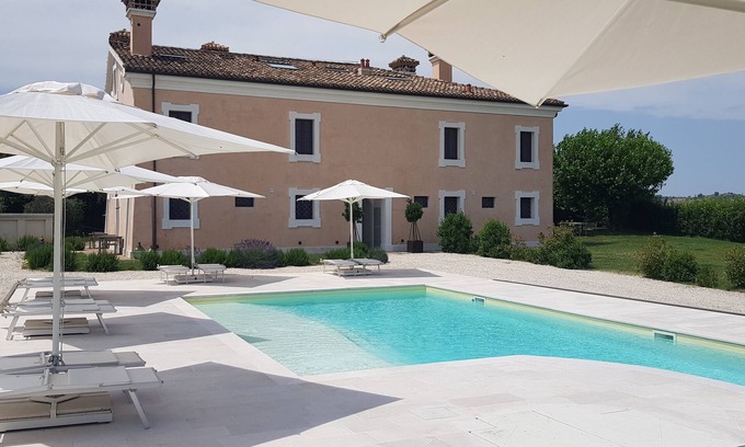 Monsano Apartment | Spacious apartment in villa with pool overlooking the rolling hills