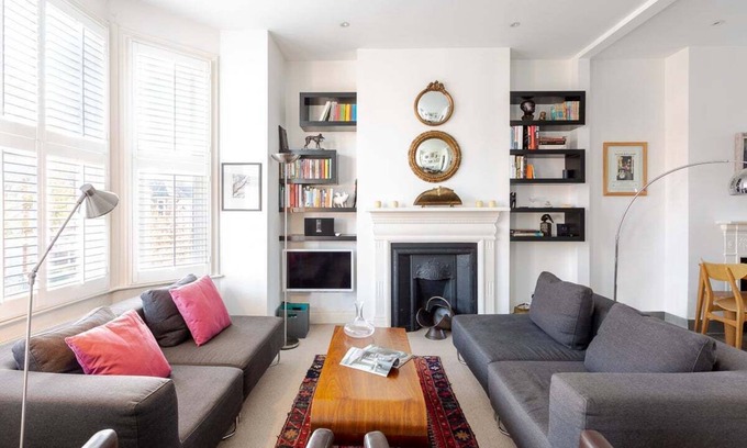 North Kensington Apartment | Spacious Apartment near Portobello Road