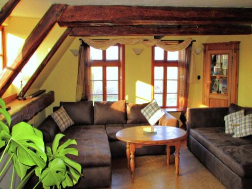 Hohnebostel House | Spacious Apartment with Garden, cleaning included