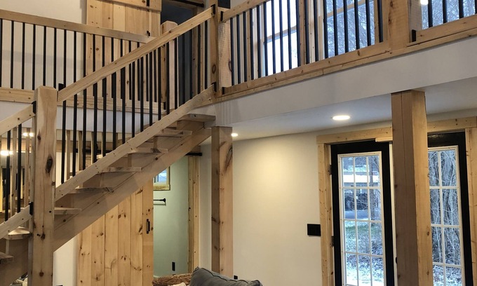 Painted Post House | Spacious Barn House in Painted Post