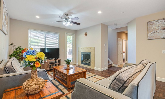 Pittsburg House | Spacious Bay Point Family Home w/Private Yard!