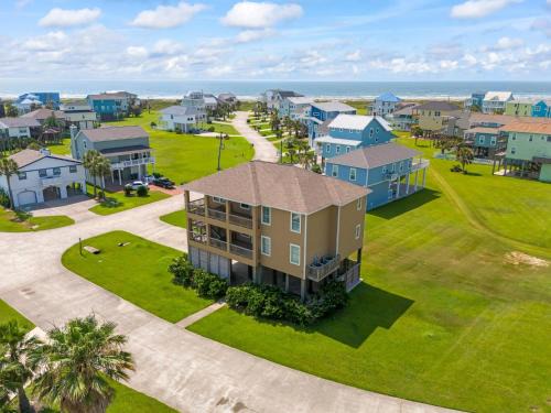 Pointe San Luis House | Spacious Beach Retreat Sleeps 25 Perfect for Families Groups