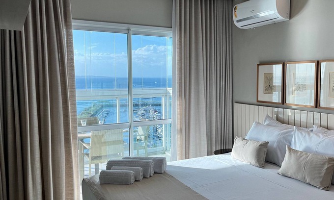 Dois de Julho Apartment | Spacious Bedsitter View to the Bay of All Saints