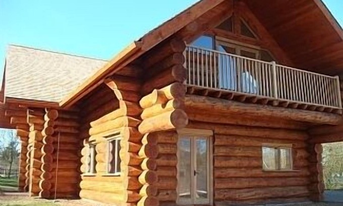Pentney Cabin | Spacious Bespoke Fir Lodge Log Cabin