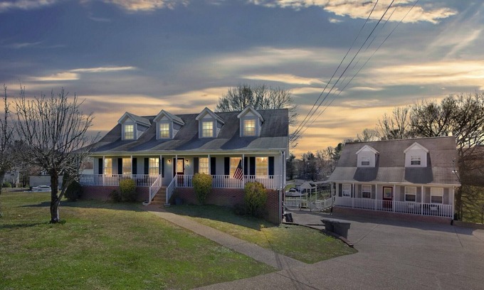 Columbia House | Spacious, Centrally Located Southern Charmer!