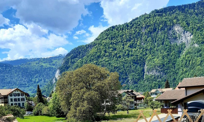 Matten bei Interlaken Apartment | Spacious, light, sunny balconies. Close to all amenities. Great views.