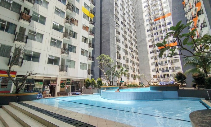 Cipaganti Apartment | Spacious Classic Studio At Jarrdin Cihampelas Apartment