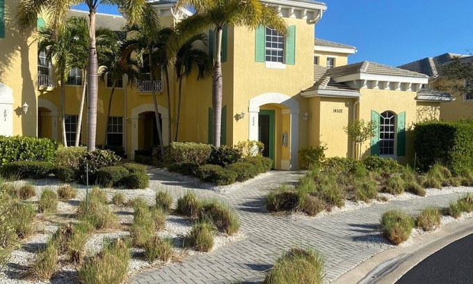 McGregor Condo | Spacious condo in great location with resort amenities in beautiful Fort Myers