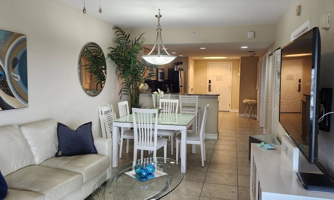 Capri Isle Condo | Spacious Condo, Super Clean & Prime Location