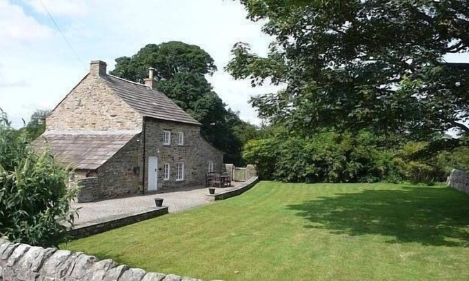 Barnard Castle Cottage | Spacious Cottage - Delightful Hamlet close to Barnard Castle with rural views!
