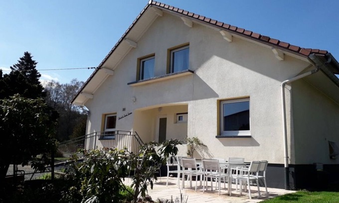 La Bourgonce Cottage | Spacious Country Home with Garden, Terrace, and Lake Access