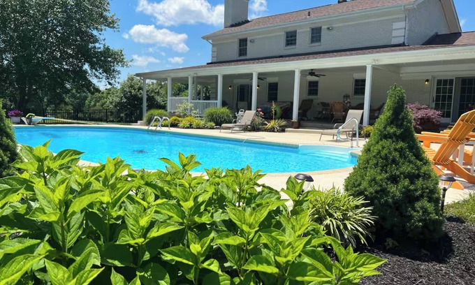 Fisherville Other | Spacious countryside getaway with a pool! Fun for the whole family or friends!