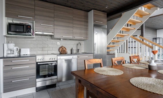 Muurame House | Spacious & Cozy 2BR Cabin at Riihivuori Peak next to Ski Slopes