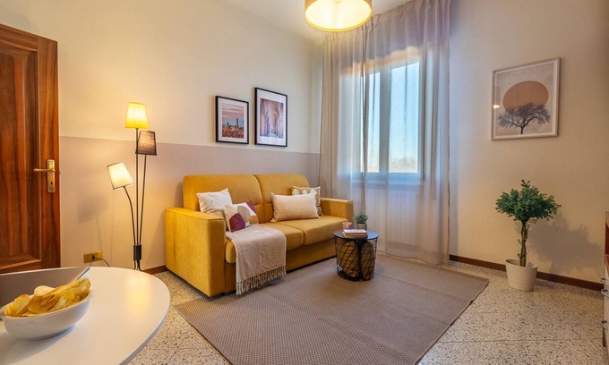 San Donato Apartment | Spacious, cozy and close to Bologna station for families and groups