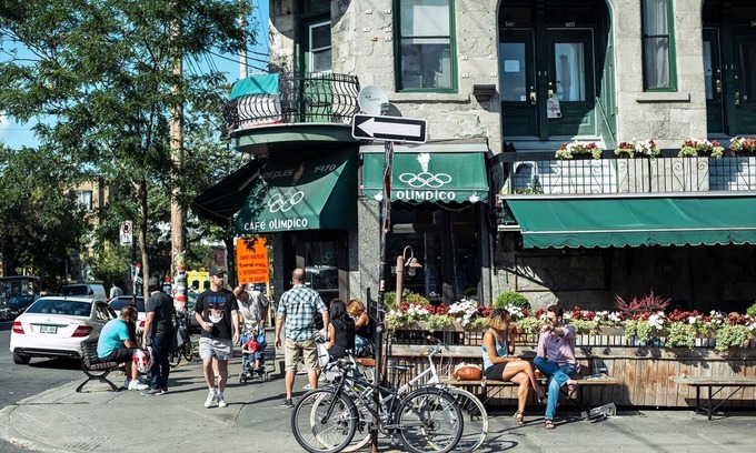 Mile End Apartment | Spacious & cozy bedroom in 4 1/2 - Heart of the Mile End - Montreal
