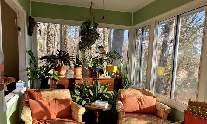 Royal Pines House | Spacious & Cozy, Well Appointed Home 20 Min South of Asheville 10 min to Airport